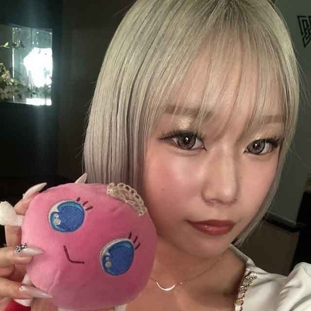 CLUB VINGT‐QUATRE（ヴァンキャトル）