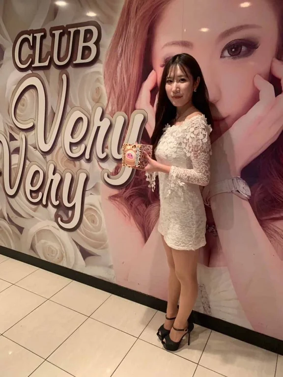 十三・Club LunaLuna（ルナルナ）｜さなさんのショコラ選手権｜写真