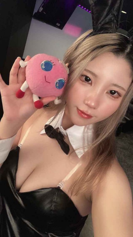 松山(沖縄)・ガールズバーRabbit（らびっと）｜さやさんのショコラ選手権｜写真