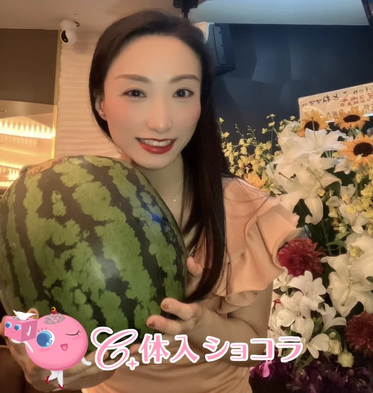 銀座・New Club Lien(リアン）｜ことねママさんの夜遊びショコラ選手権｜写真
